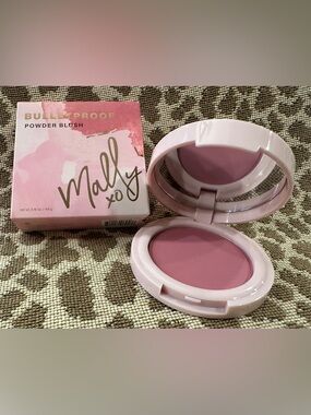 New In Box MALLY Bulletproof Powder Blush~PROUD PINK~w/Compact~Full Size .16oz